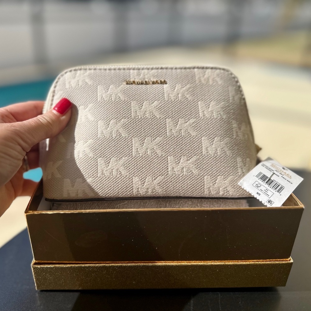 Michael Kors, Jet Set Small Travel Cosmetic Pouch, NWT - Picture 3 of 8